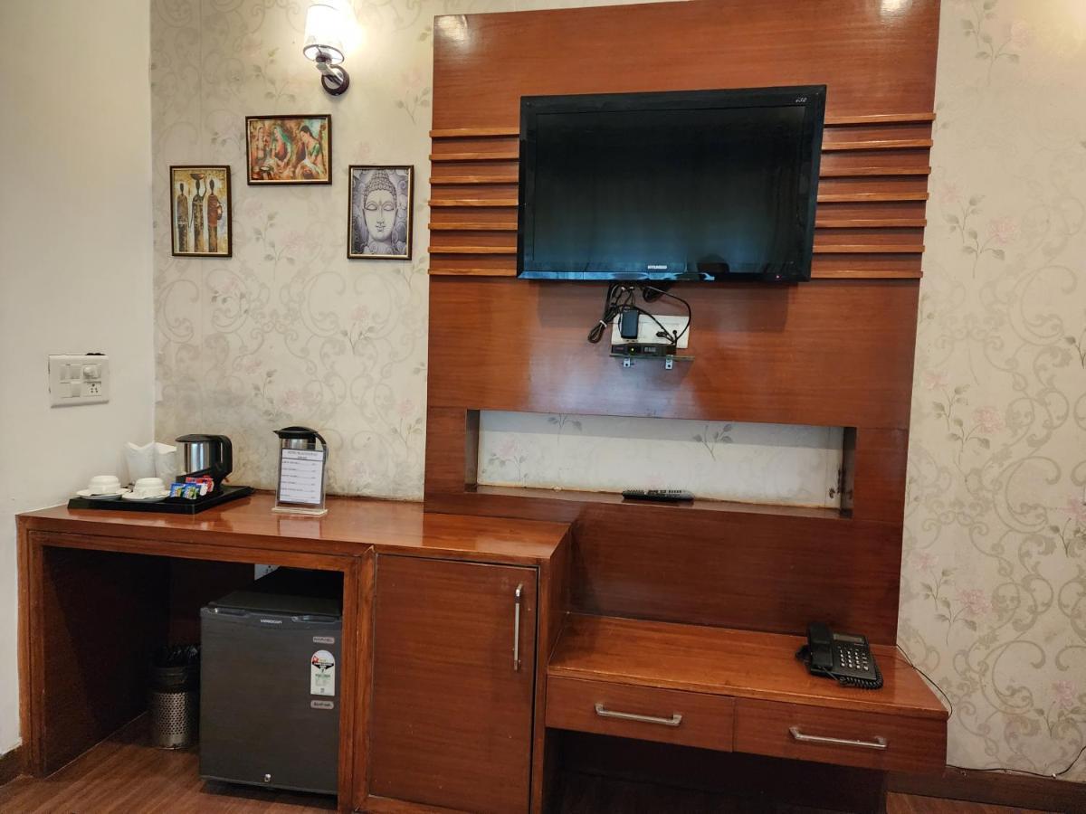 Hotel Bliss Kasauli Exterior photo