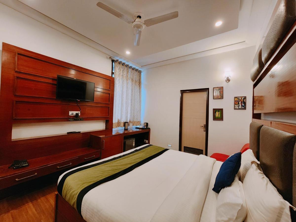Hotel Bliss Kasauli Exterior photo